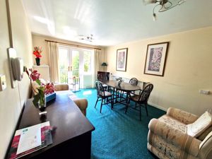 Photo 1- click for photo gallery